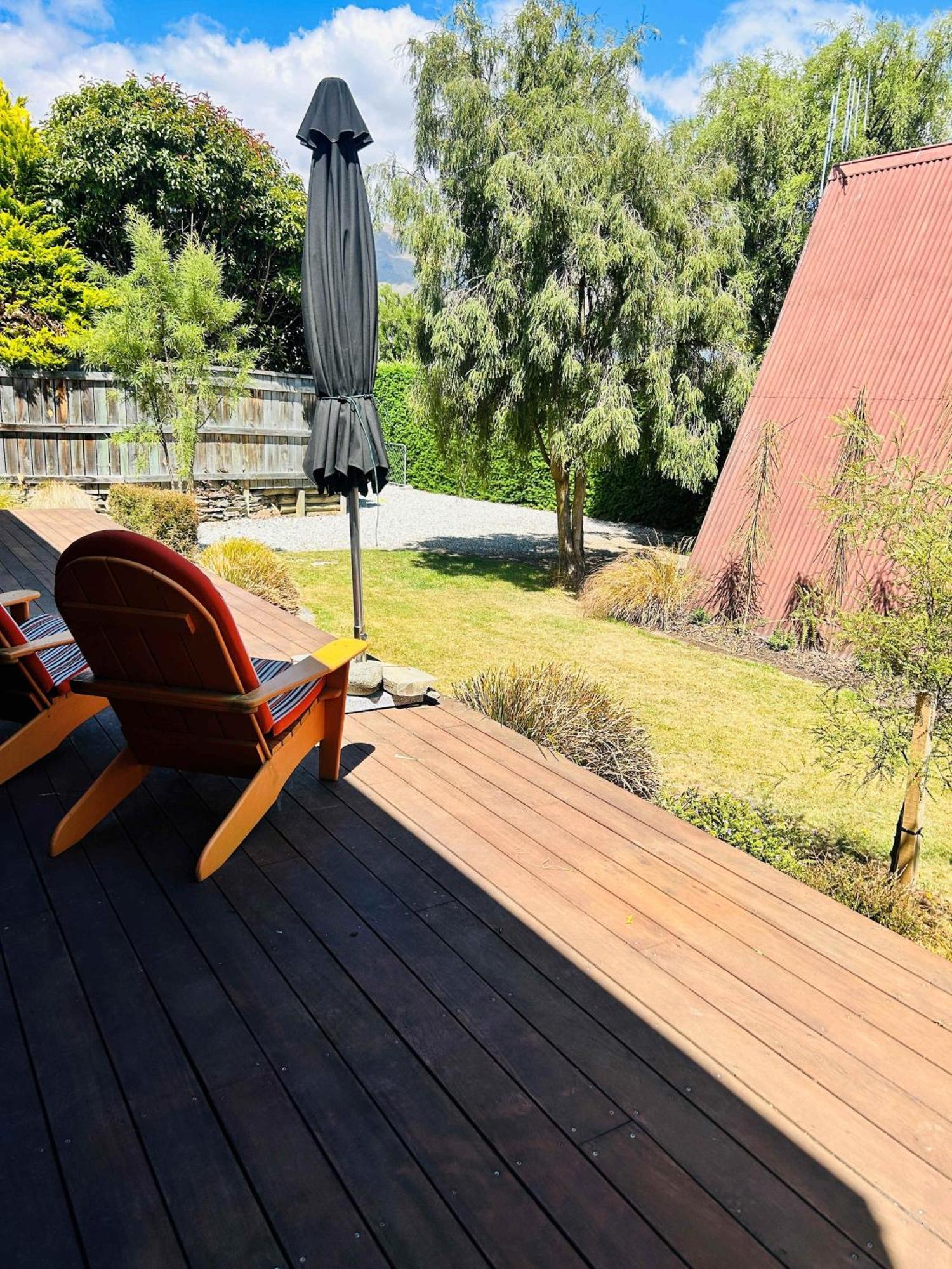 Modern Kowhai Cottage Wanaka Buitenkant foto